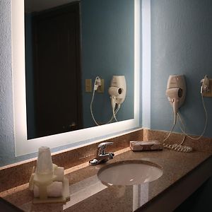 Park Queen Room